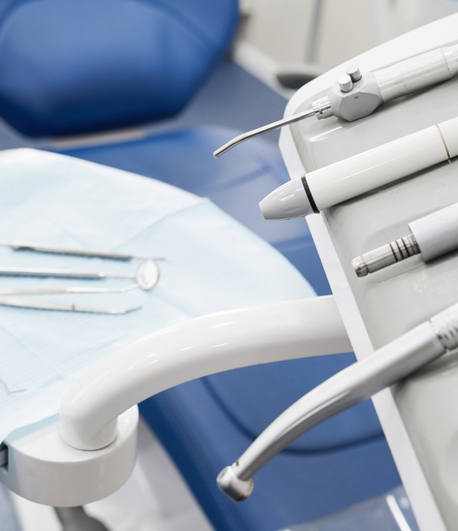 Clinique Gadoury outils dentaires